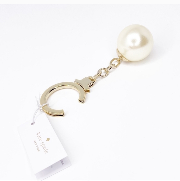 New Kate Spade Gold and Pink Libra Zodiac Keychain - Picture 6 of 10